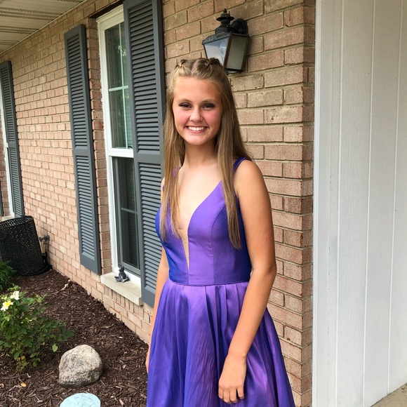 Sherri Hill size 2 - Picture 6 of 6